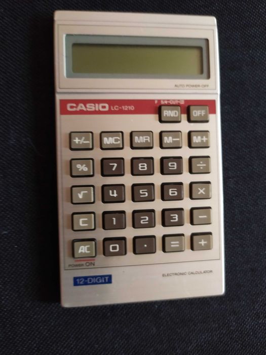 Casio LC-1210 Japonia calculator elevii