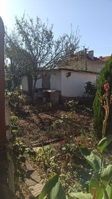 Продава се Къща в Червен бряг - 100 кв.м за 750 €/кв.м - Снимка #16