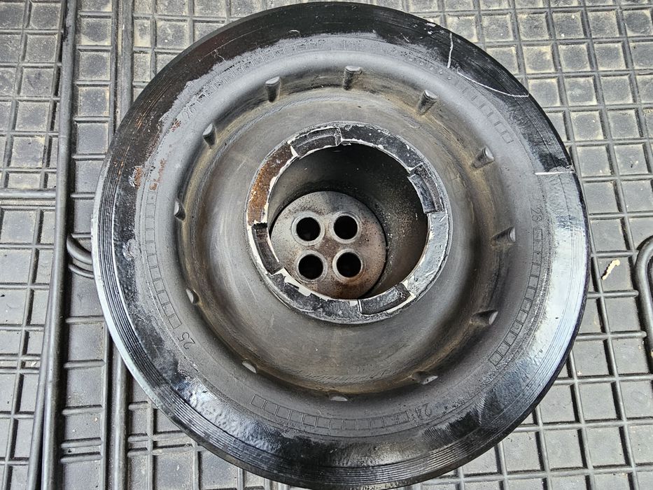 Fulie vibrochen BMW E60 525D