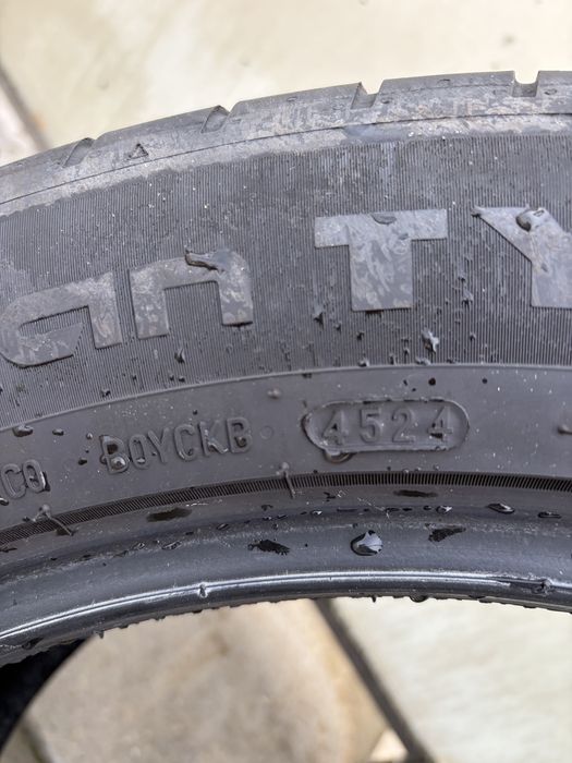 Vand 2 Anvelope Vara 275 45 R20 Nokian Powerproof 1