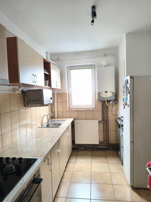 Apartament 2 camere semidecomandat