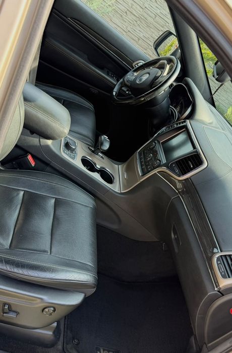 Jeep Grand Cherokee Overland - 2014 - 4x4 - cutie automata