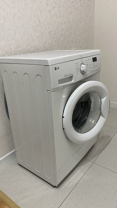Продается стиральная машина LG