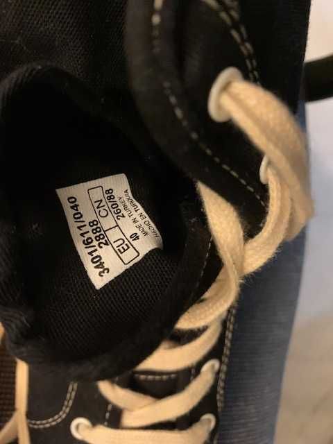 Adidasi Zara de dama negri marime 40