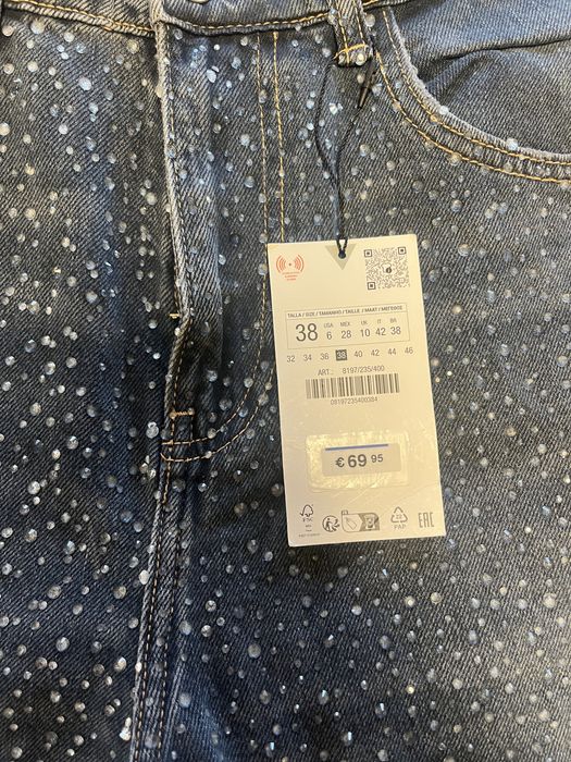 Продавам дънки на Zara