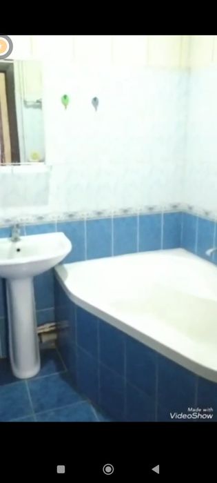 4 xonali dom yashnibotda