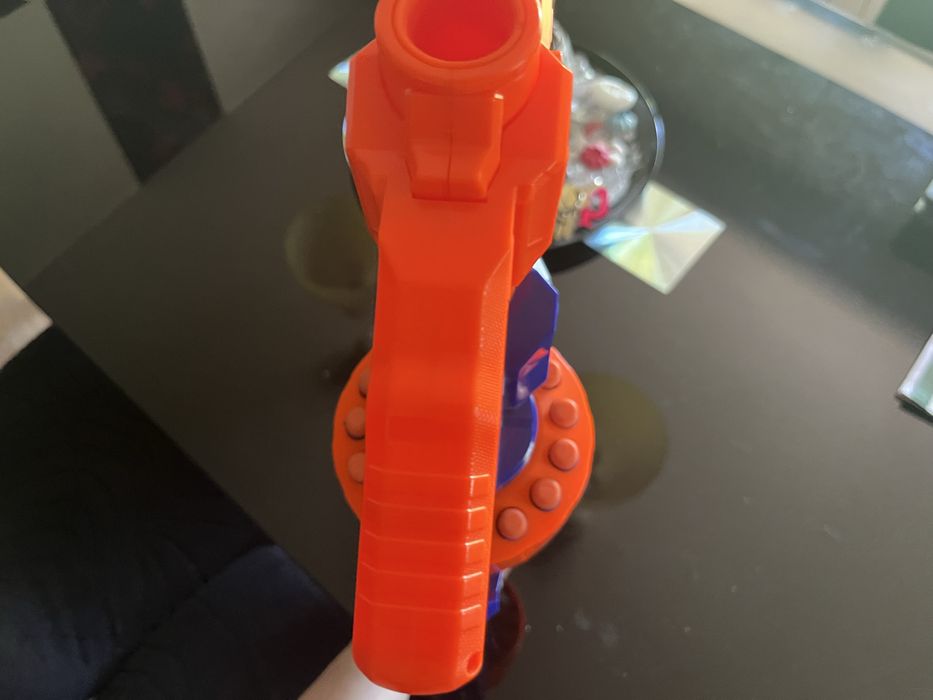 Nerf Surgefire с 15 оригинални стрели