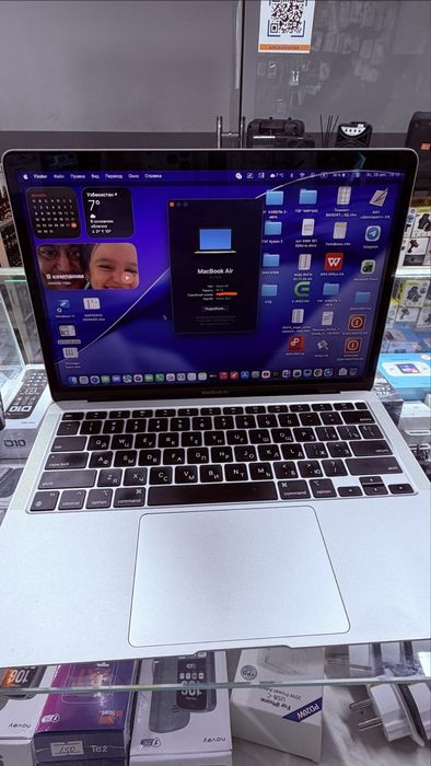 MacBook Air M1 16/2T