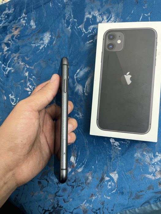 Айфон 11 128гб.