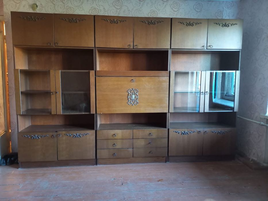 Беларуский  мебель стенка