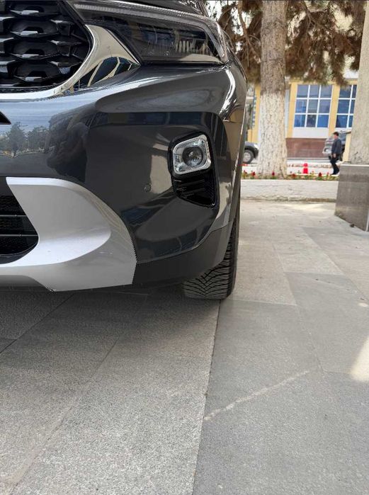 Kia SONET Prestige Gravity Grey (KDG)