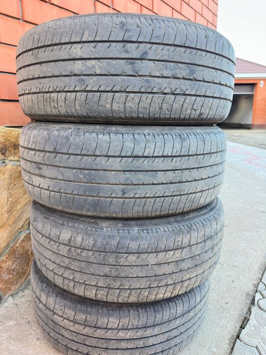 Шины Yokohama 215/55/R17