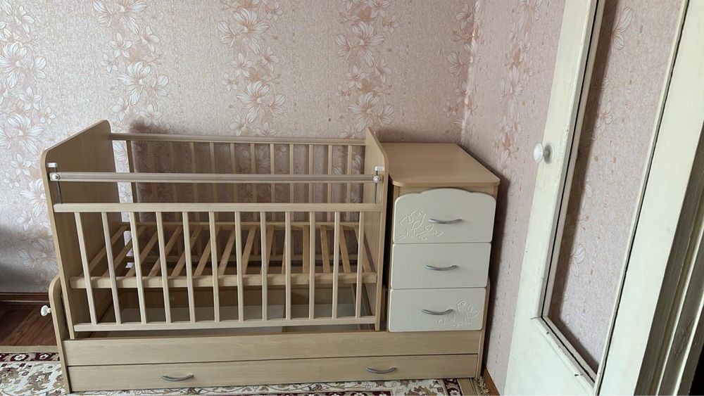 Кроватка детская