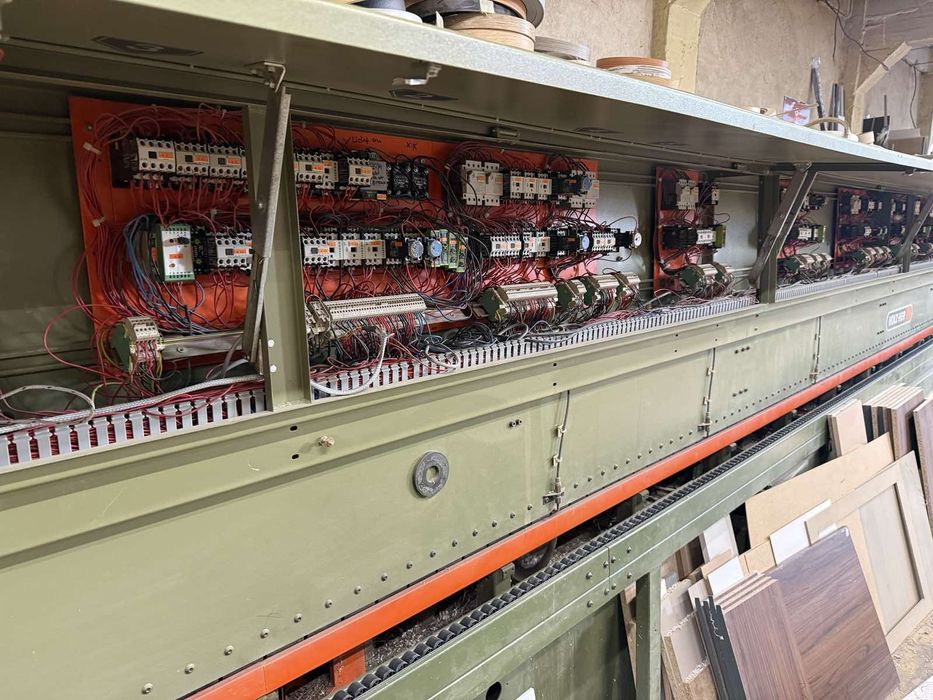 Професионална кантираща машина Accord 1447