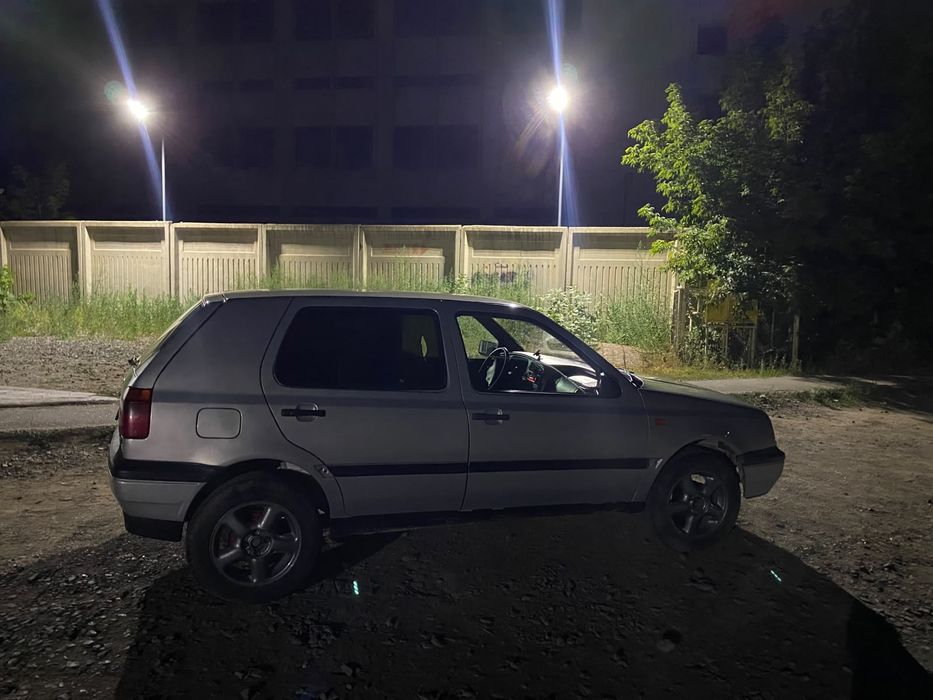 Голф 3 срочно торг есть