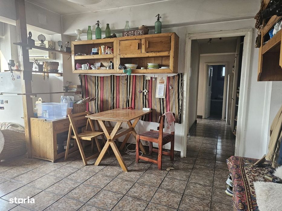 Apartament cu 4 camere, ultracentral Iasi, langa Palat