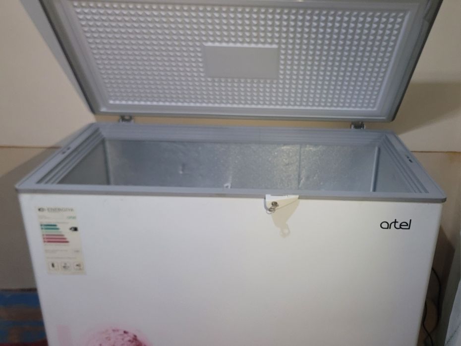 Холодильник для мороженое