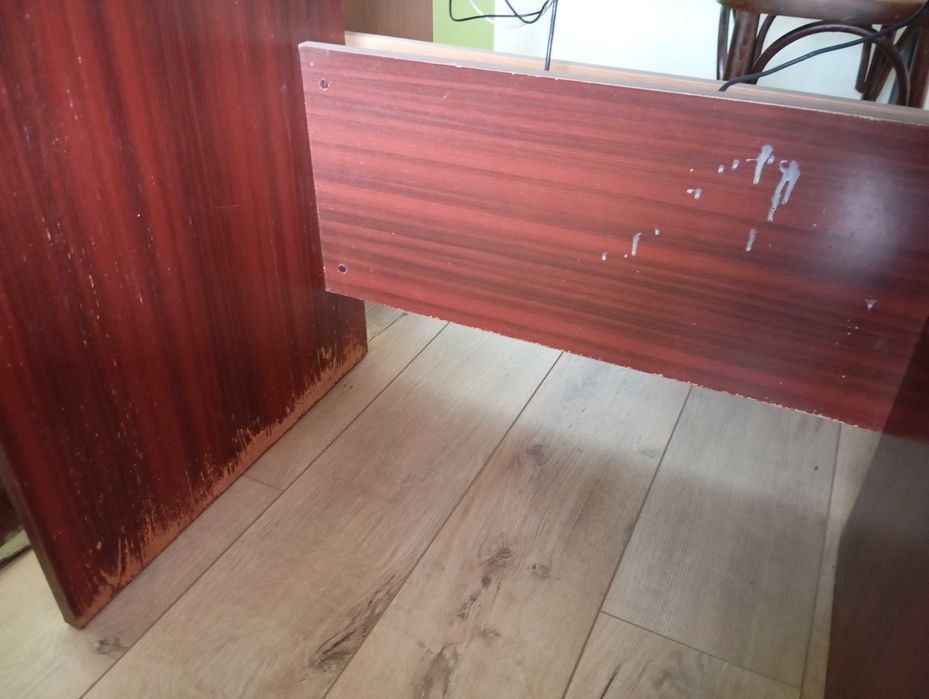 Продава бюро 118/58/72 см