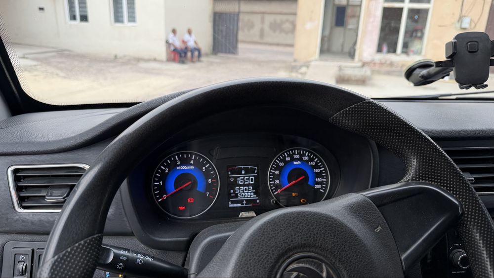 Dongfen D50 sotiladi srochno