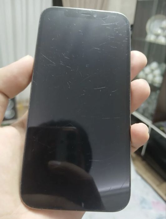 Iphone 12 pro 128gb sotiladi