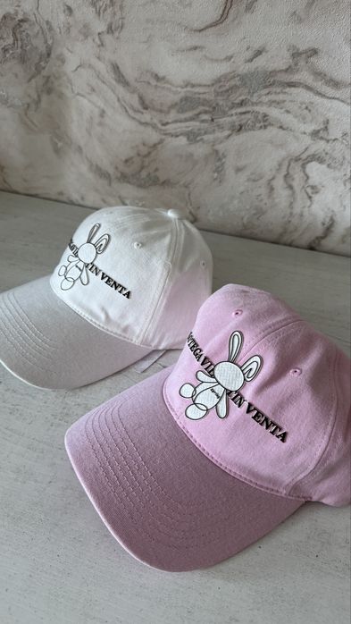 Продам бейсболки