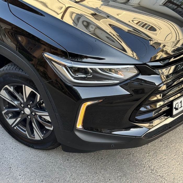 Tracker 2025 Premier plus