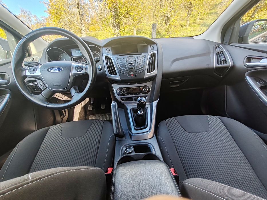 Vind autoturism Ford Focus
