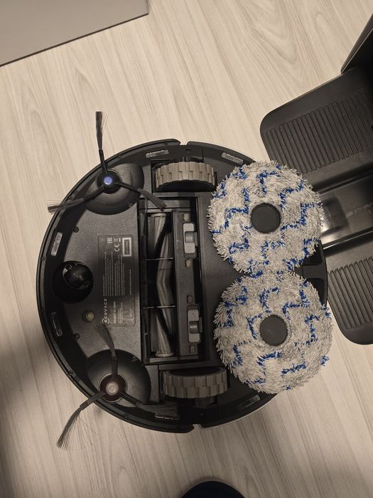 Ecovacs omni x1 робот прахосмукачка