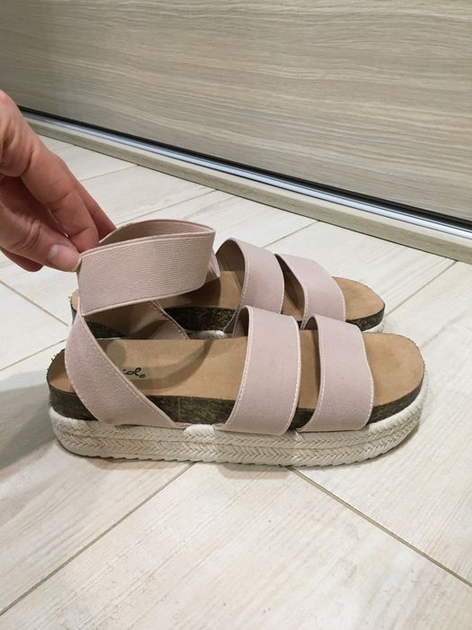 Sandale flatform dupe Steve Madden