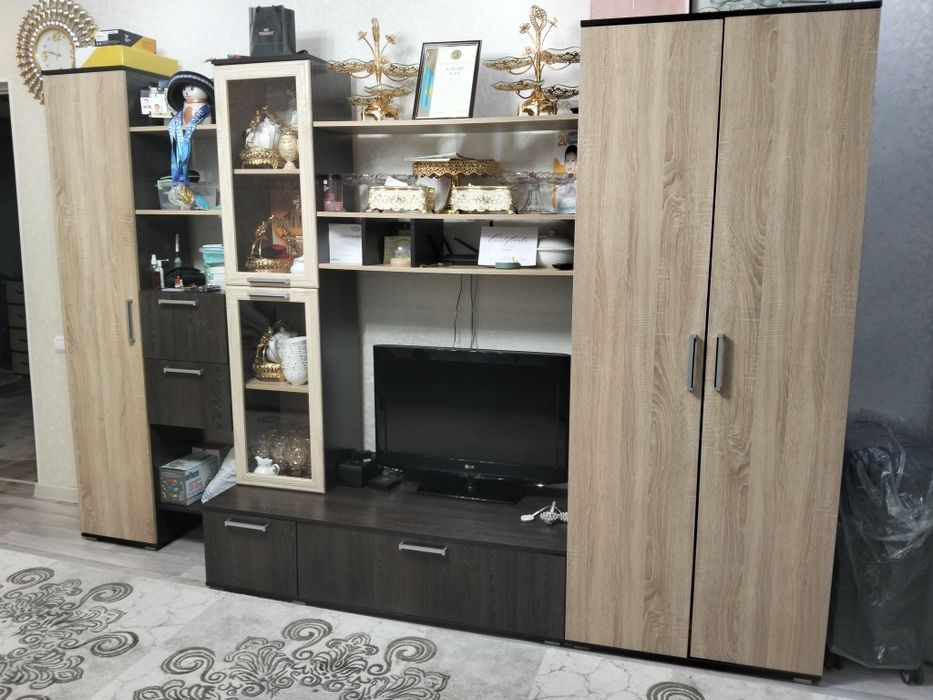 Продам Горка стенка.