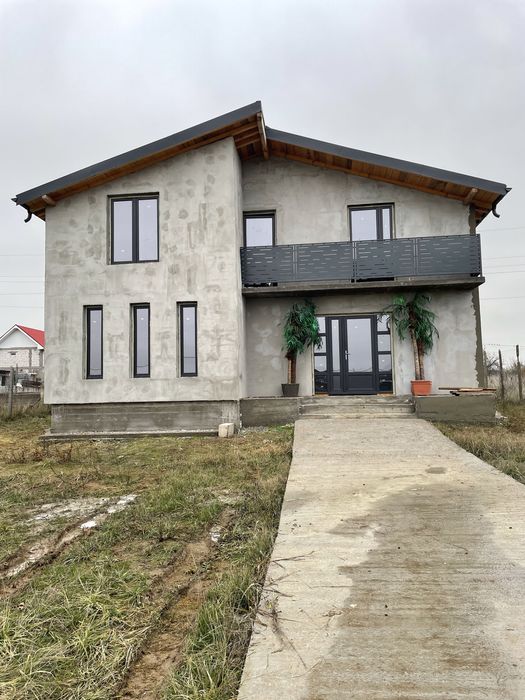 Case de vanzare Piatra Olt