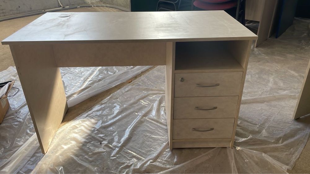 Продам офисную мебель