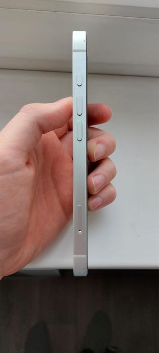 IPhone 16e 128гб обмен
