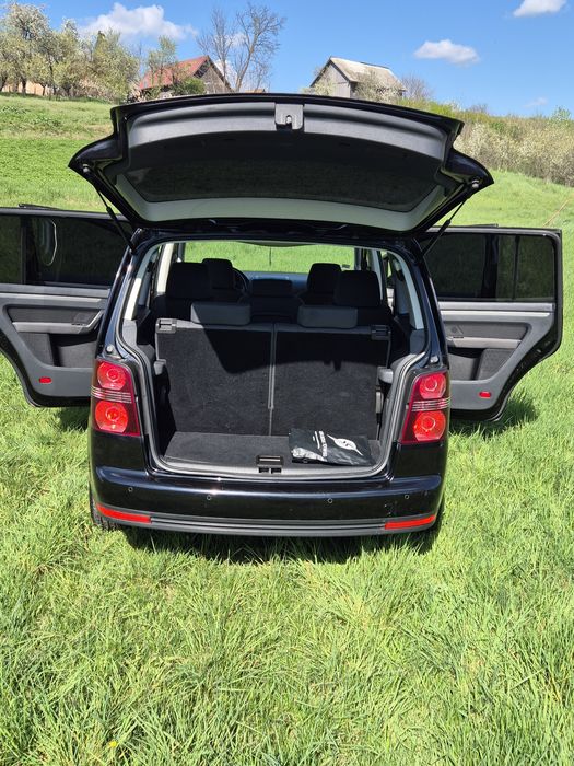 Volkswagen touran 1.4 tsi 140 cai 7 locuri an 2009 euro 5