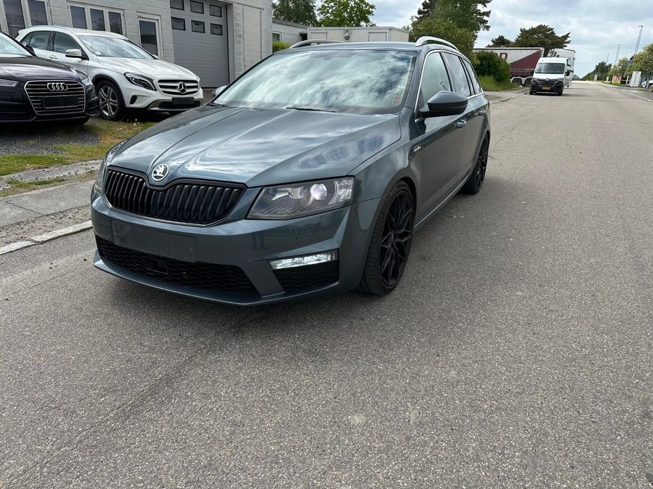 SKODA Octavia 2015