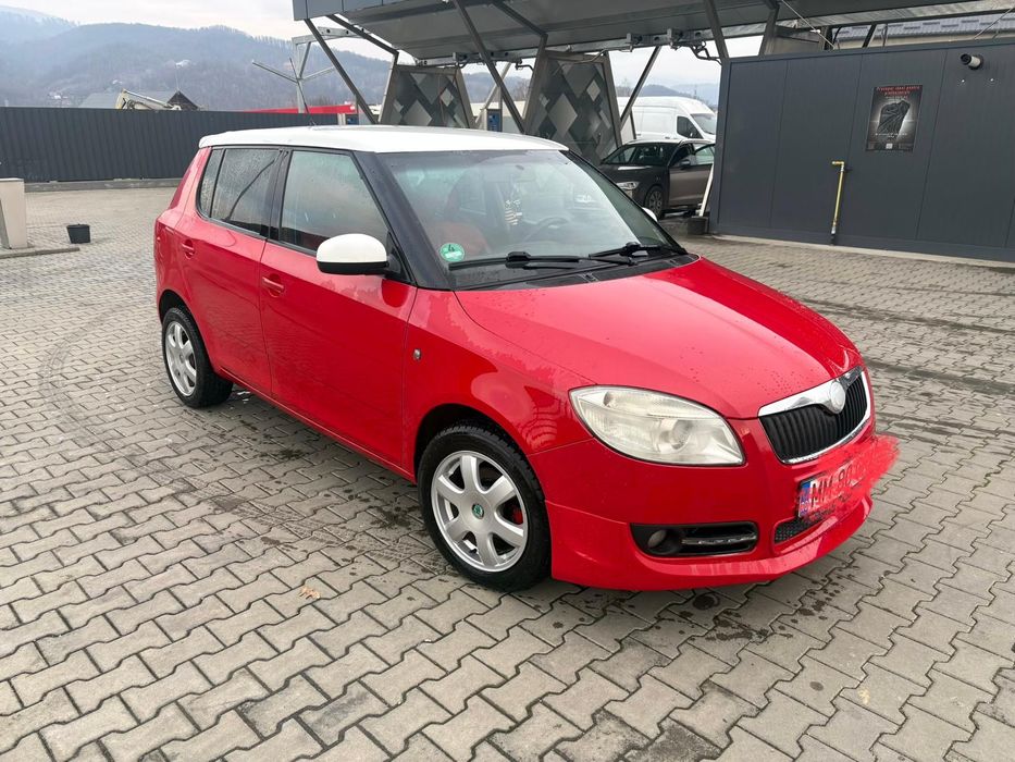 Vând skoda fabia benzina 1,4 2008