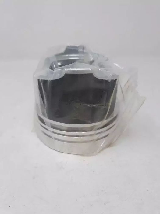 Piston kit Kubota V2203, V2403, Bobcat, Hyundai, Case