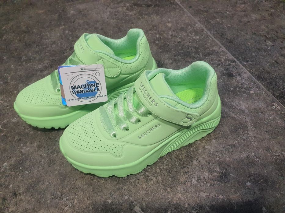 Нови маратонки, skechers, размер 28