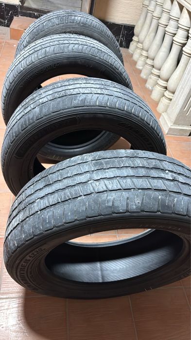 Продам комплект буу летних шин 265/55 R20
