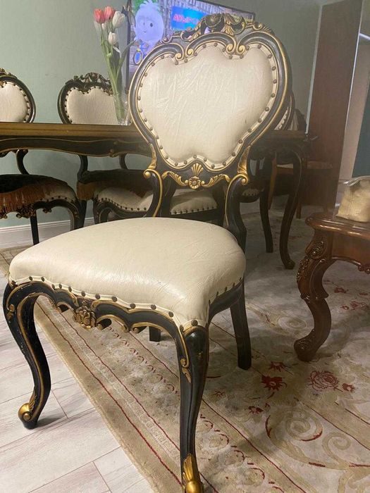 стол со  стульями