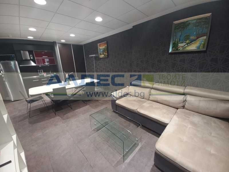 Дава се под наем Двустаен апартамент в София, Младост 4 - 91 кв.м за 1440 € - Снимка #3