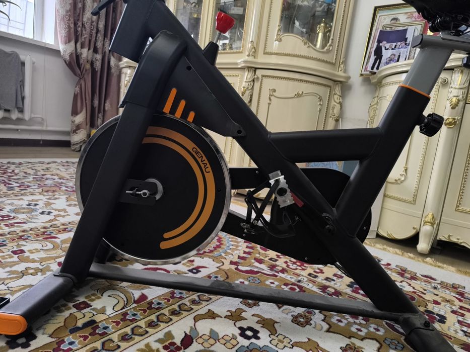 Велотренажер genau