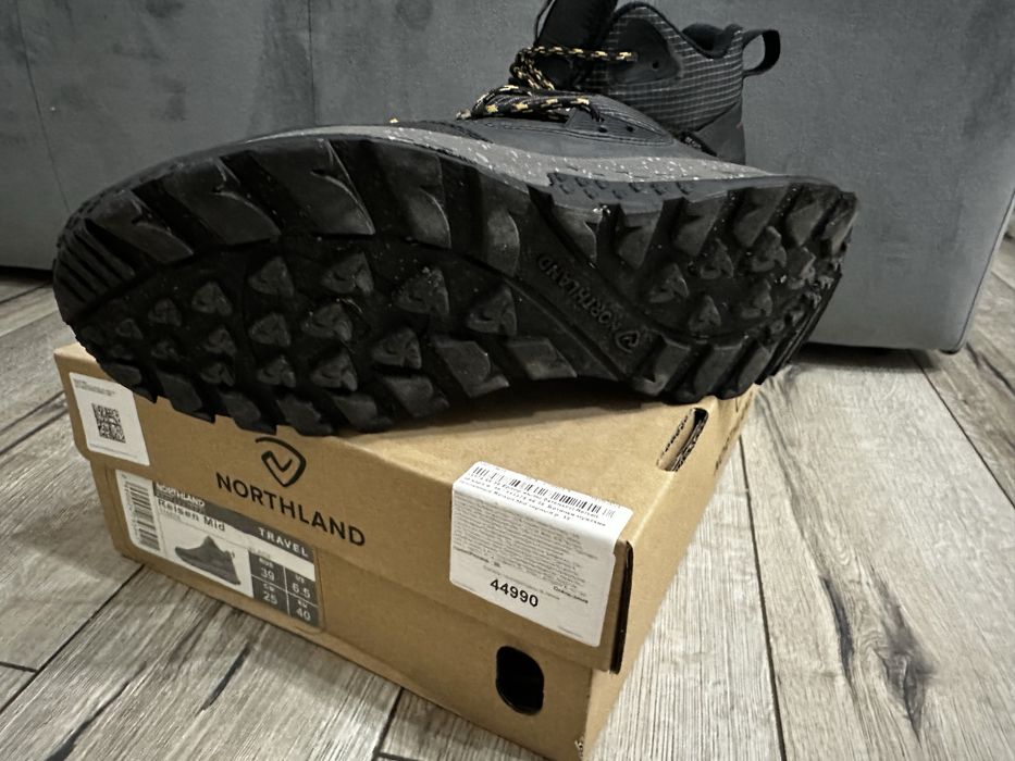 Ботинки зимние Northland 39 р.