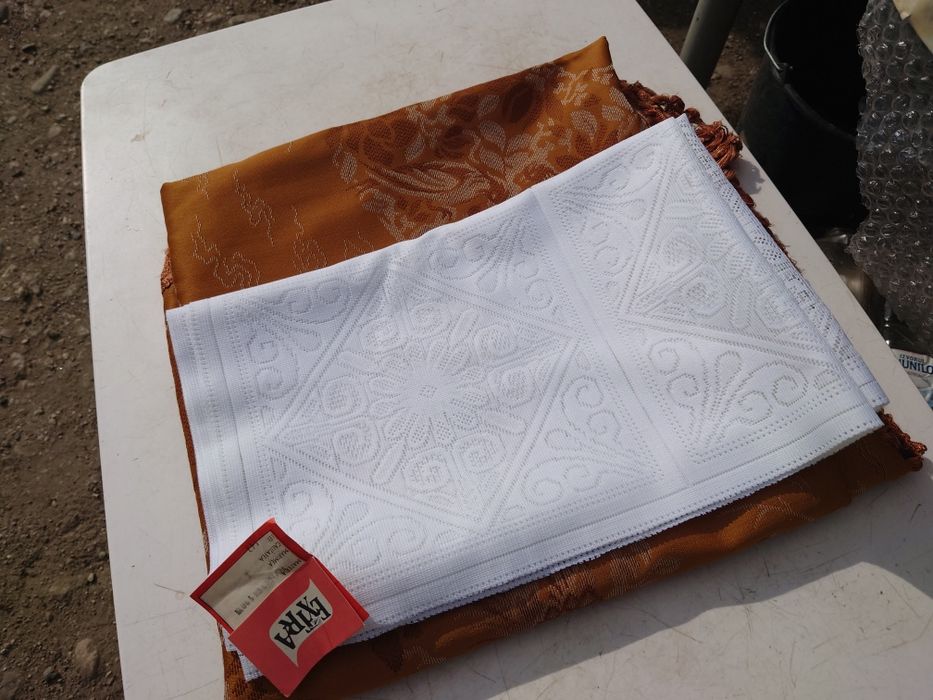 Fețe de masă vintage noi