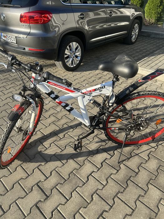 vand bicicleta noua
