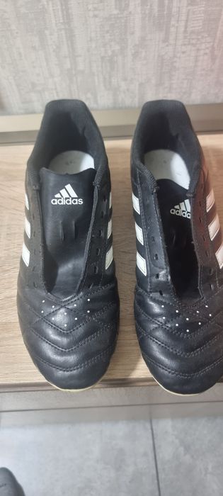 Спортивная обувь