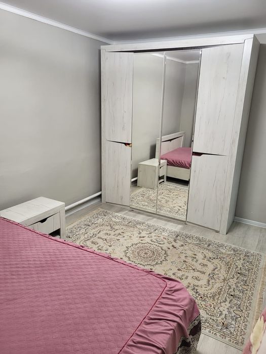 Уй сатылады сарайы бар