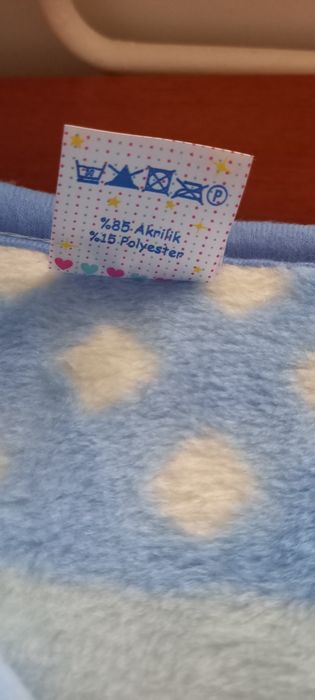 Продам детский плед . Очень тёплый.  Размер 100×120. Новый.