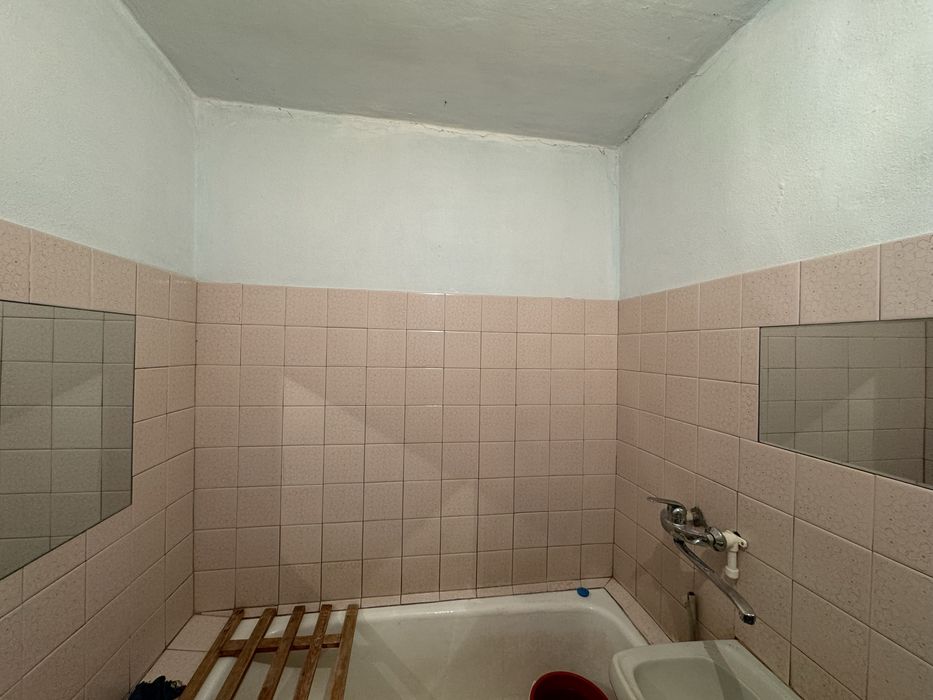 СРОЧНО!!! 2-ком квартира улучшенной планировки