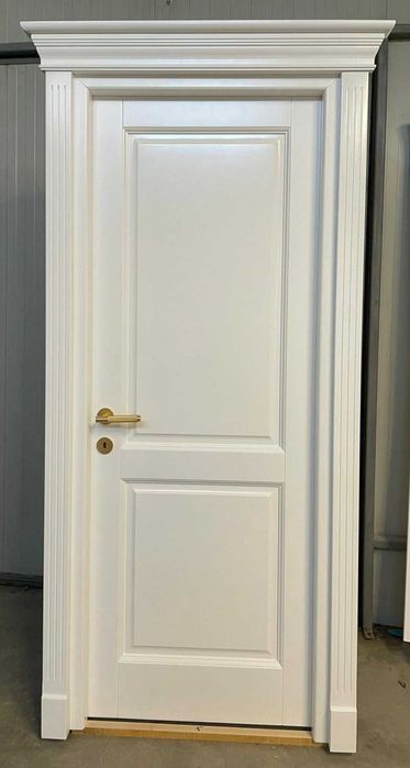 USA (USI) de interior, din lemn masiv